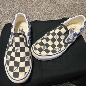 Vans SlipOns🛍️